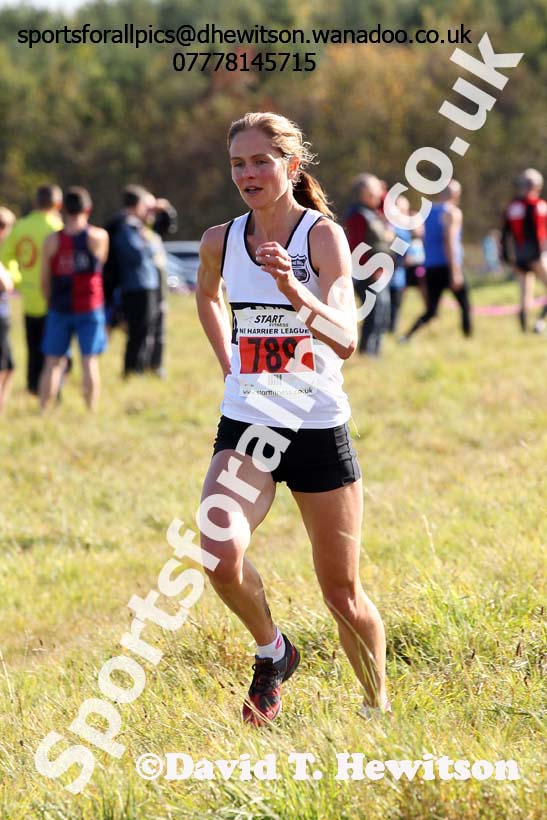 Senior womens start, North East Harrier League, Cramlington. Photo: David T. Hewitson/Sports for All Pics